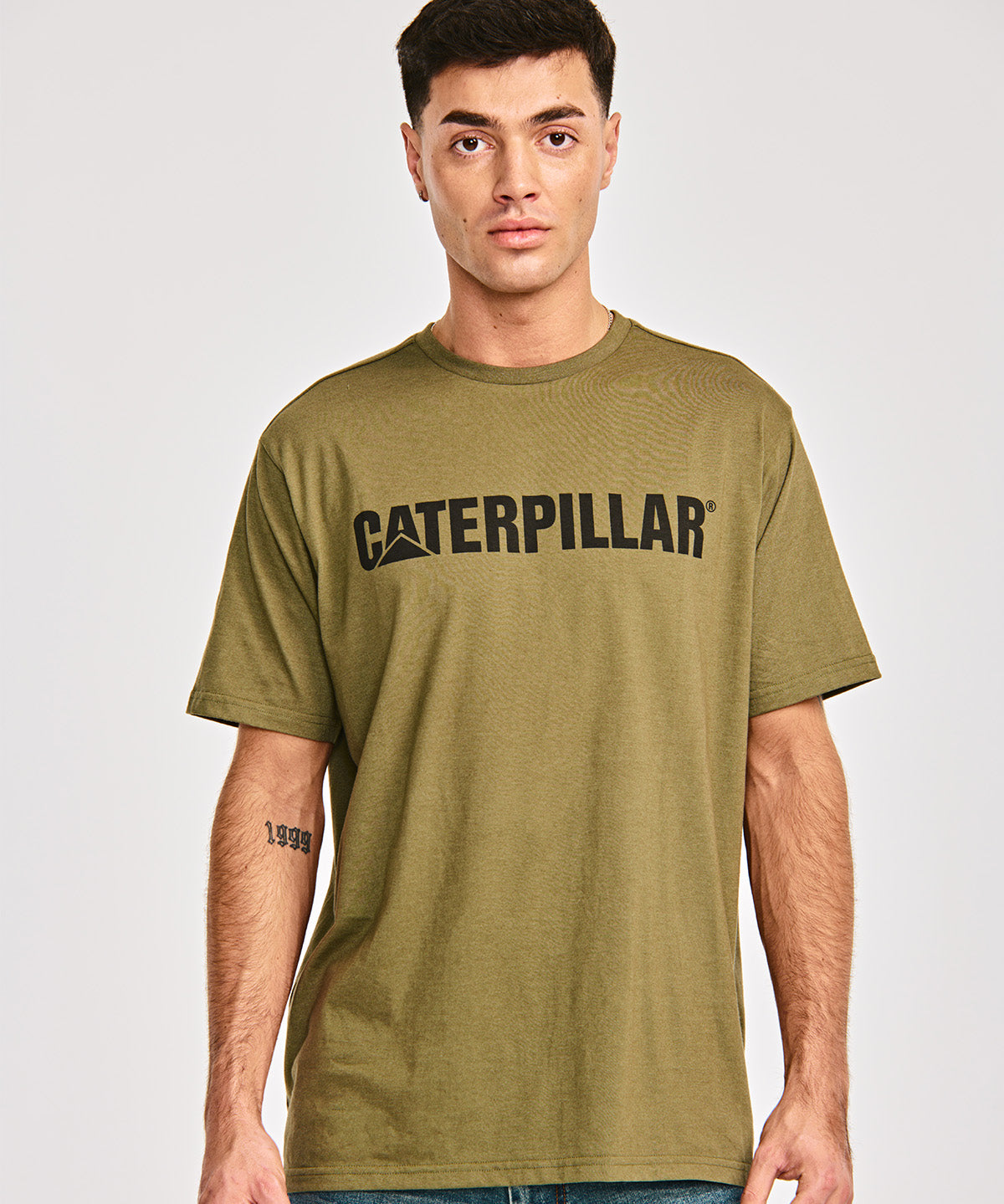 Camiseta Caterpillar Logo Tee Para Hombre Color Negro-1