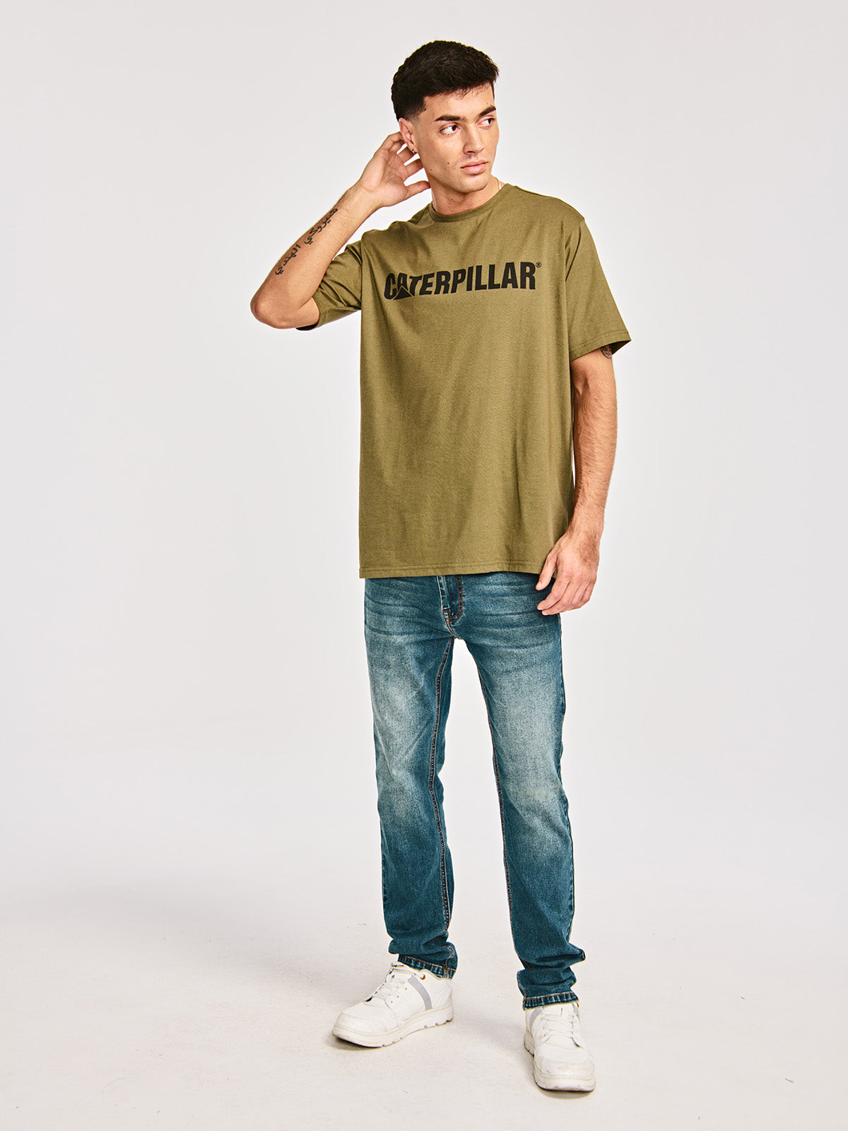Camiseta Caterpillar Logo Tee Para Hombre Color Negro-2