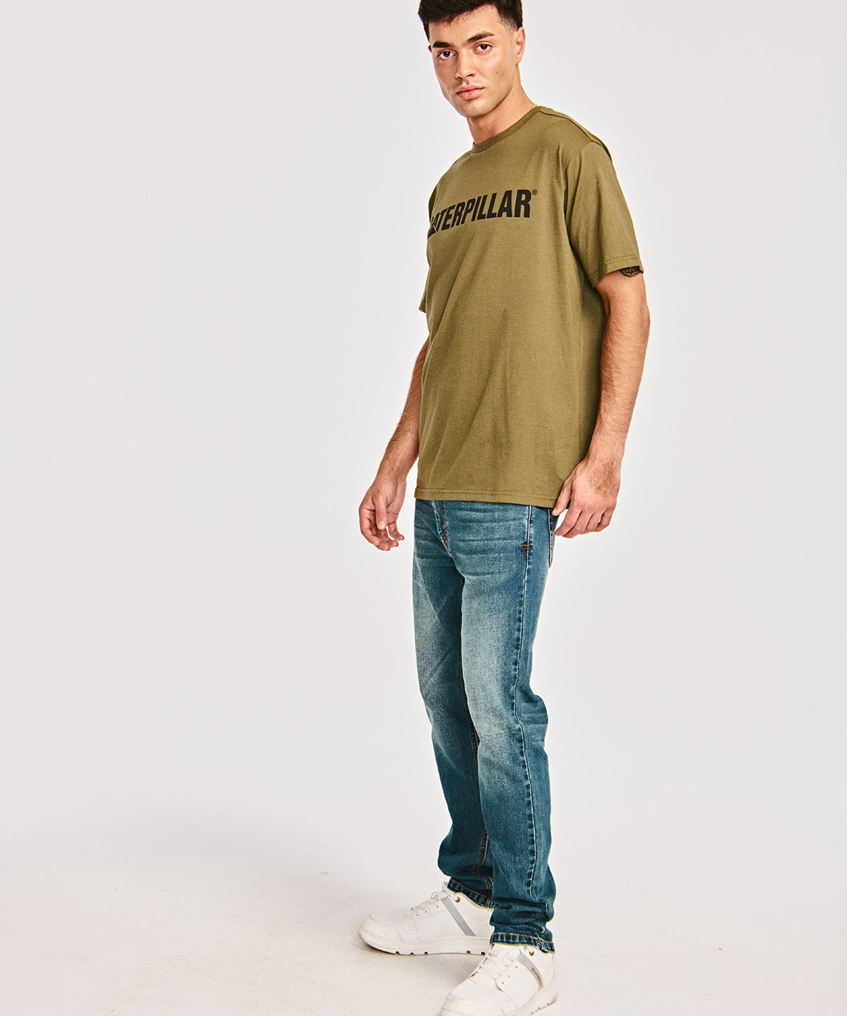 Camiseta Caterpillar Logo Tee Para Hombre Color Negro-3