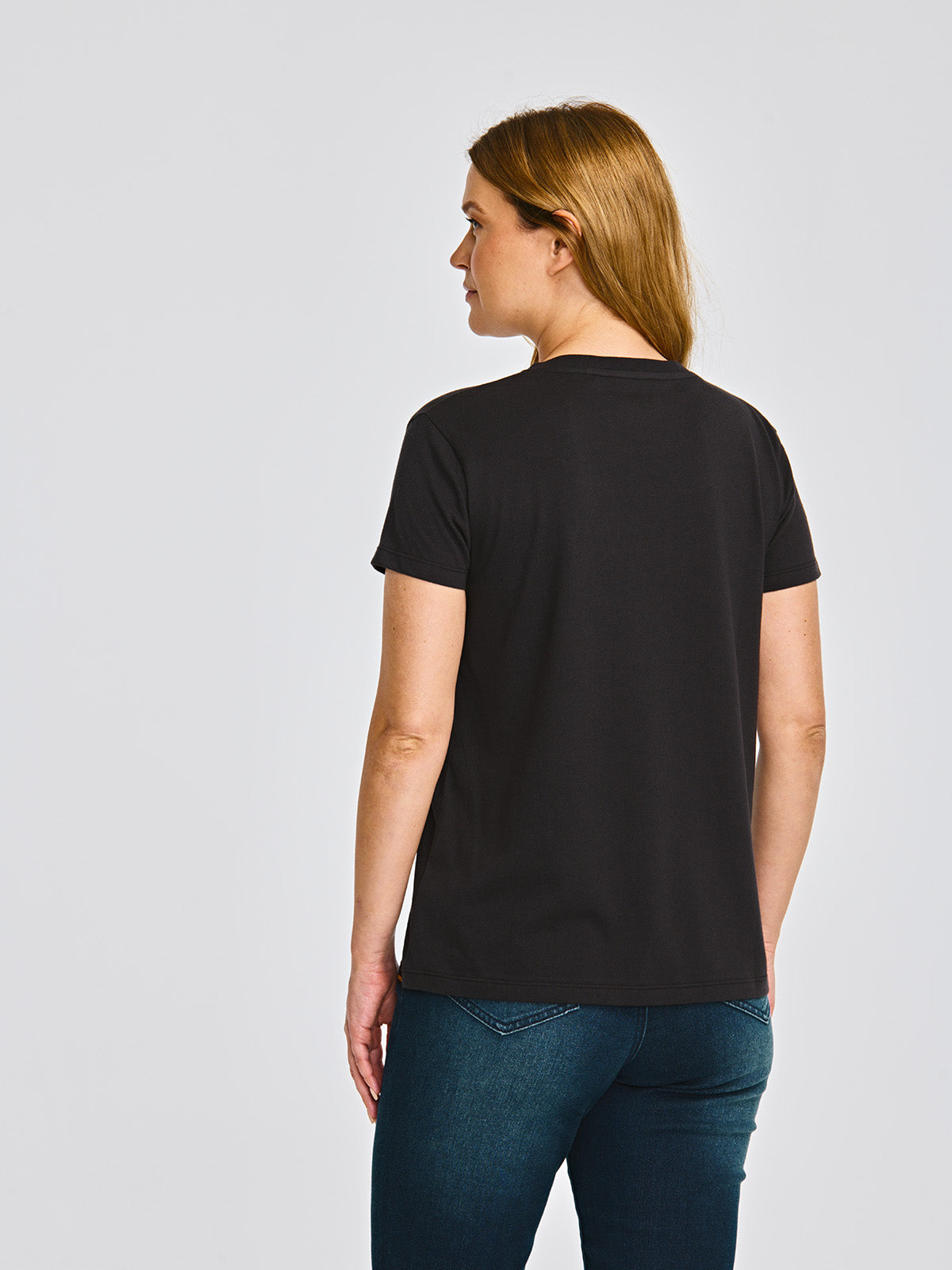 Camiseta Caterpillar Script V Para Mujer Color Negro-4