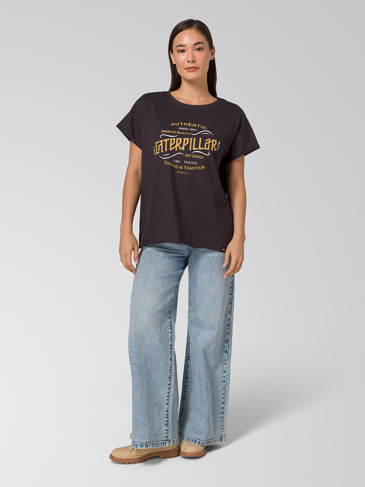 Camiseta Time Tested Relaxed Mujer Color Negro-1