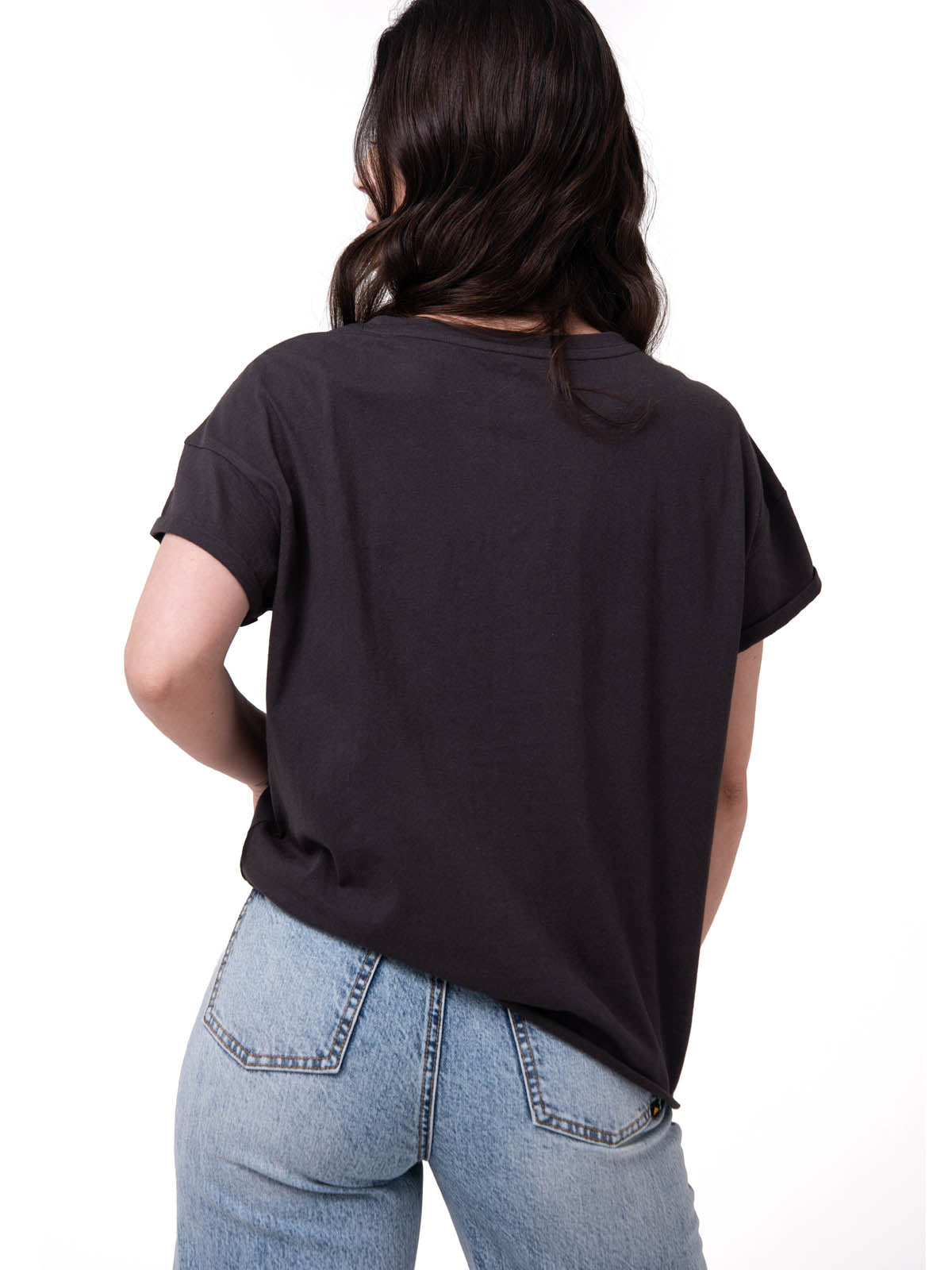 Camiseta Peoria Relaxed Graph Mujer Color Negro-2