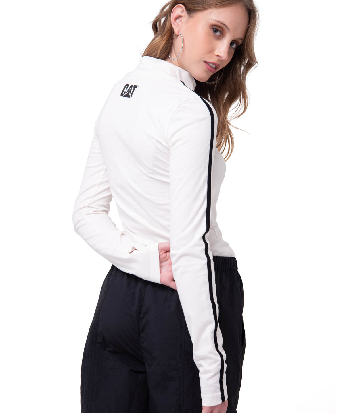 Camiseta Sporty Mock Neck Manga Larga Mujer Color Blanco-3