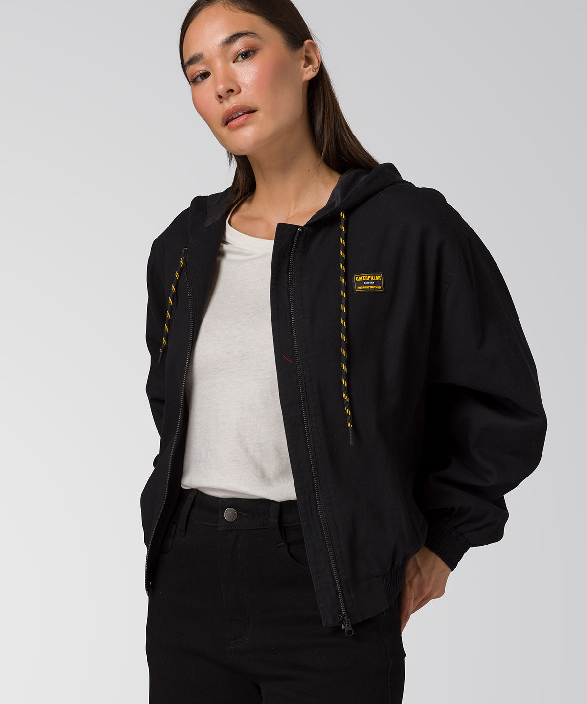 Chaqueta Lightweight Utility Mujer Color Negro-2