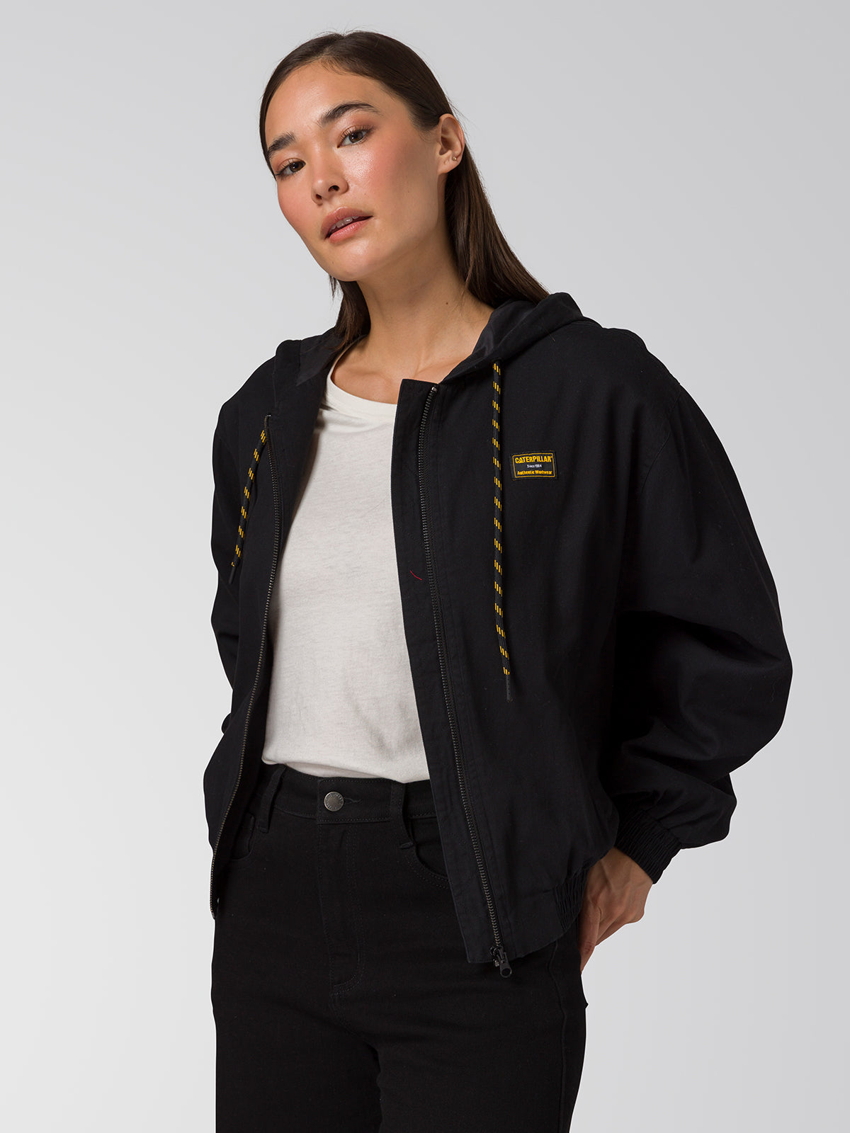 Chaqueta Lightweight Utility Mujer Color Negro-2