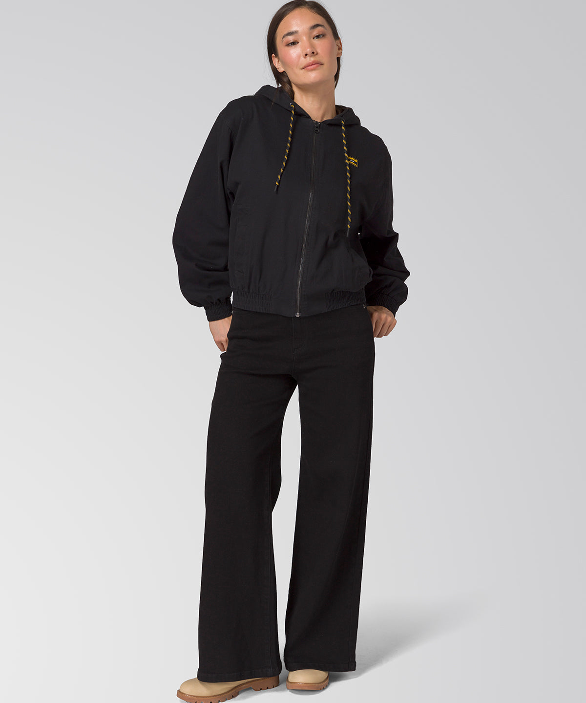 Chaqueta Lightweight Utility Mujer Color Negro-9