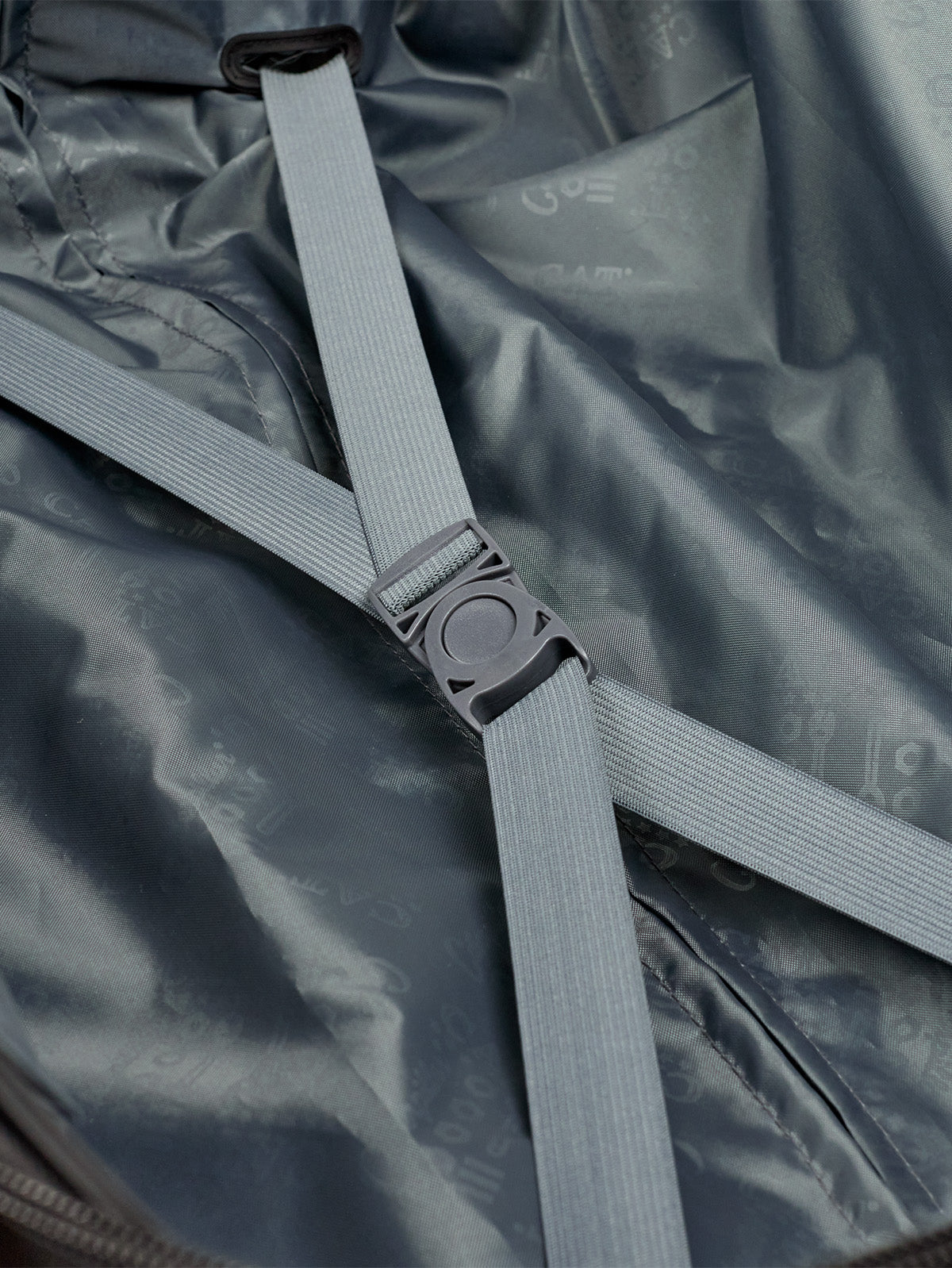 Maletas Industrial Plate Tru Unisex Gris-8