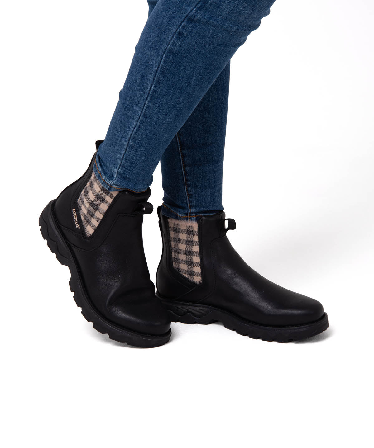 Botines Lifestyle Fandom Chelsea Para Mujer Color Negro-2