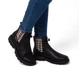 Botines Lifestyle Fandom Chelsea Para Mujer Color Negro-2