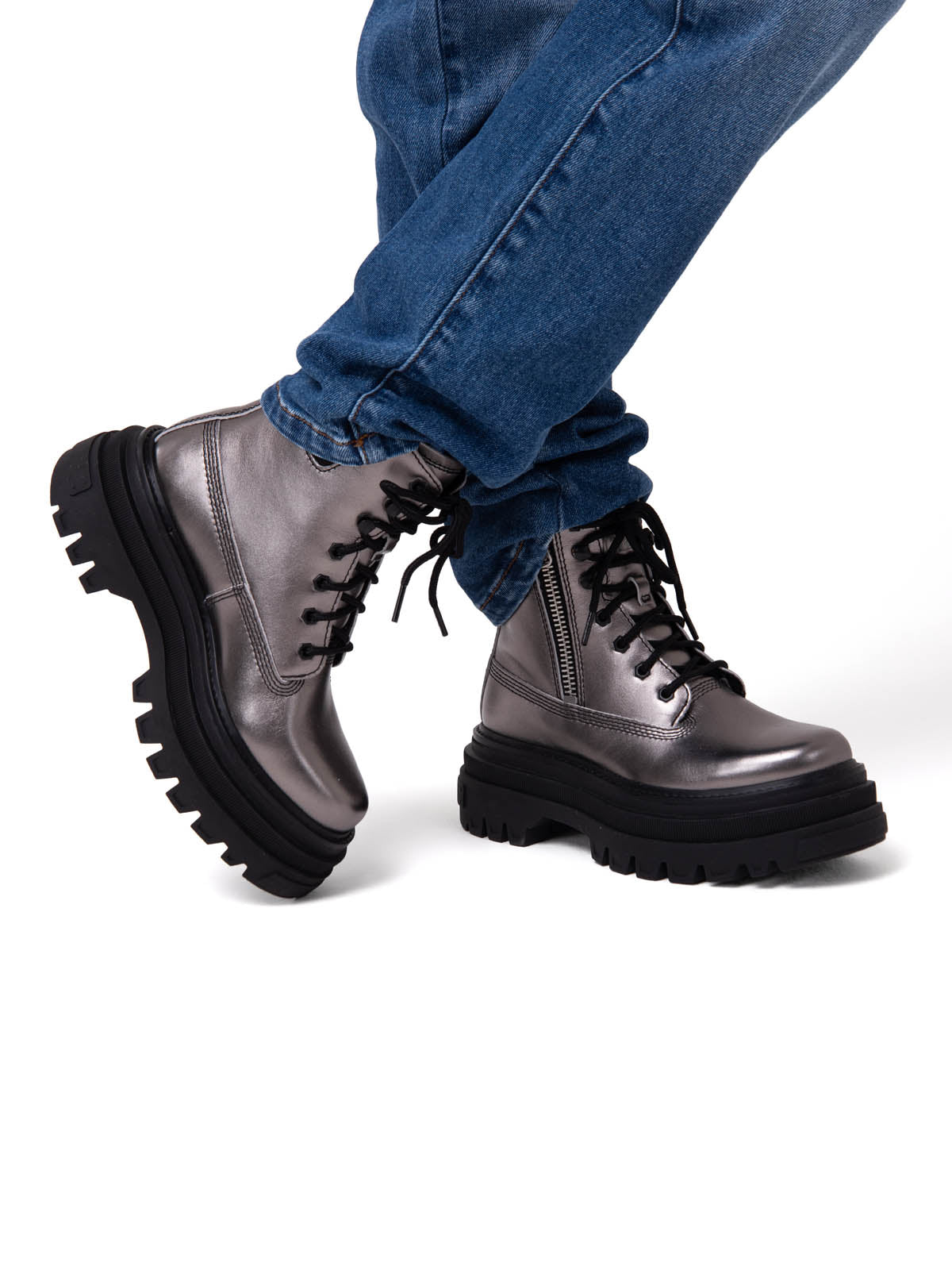 Botines Lifestyle Bolder Zip Para Mujer Color Gris-2